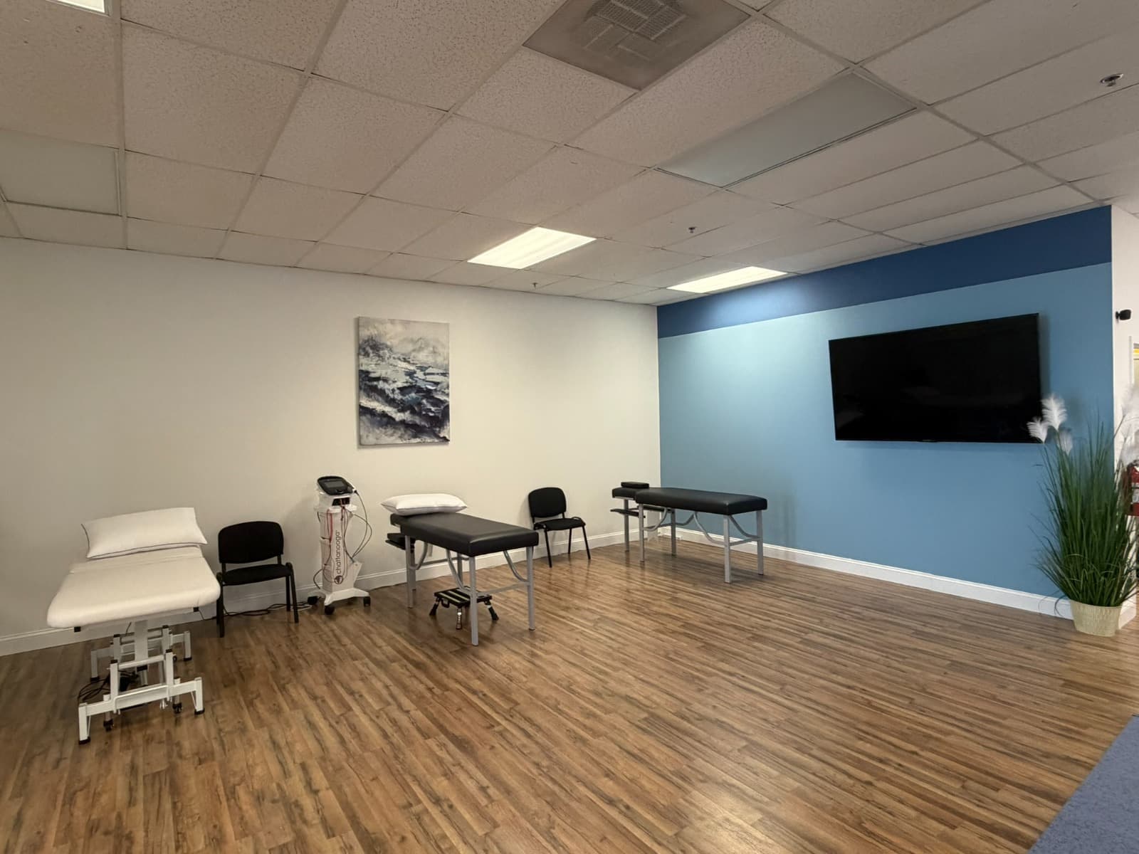 Private treatment area inside 1st Americare Physical Therapy